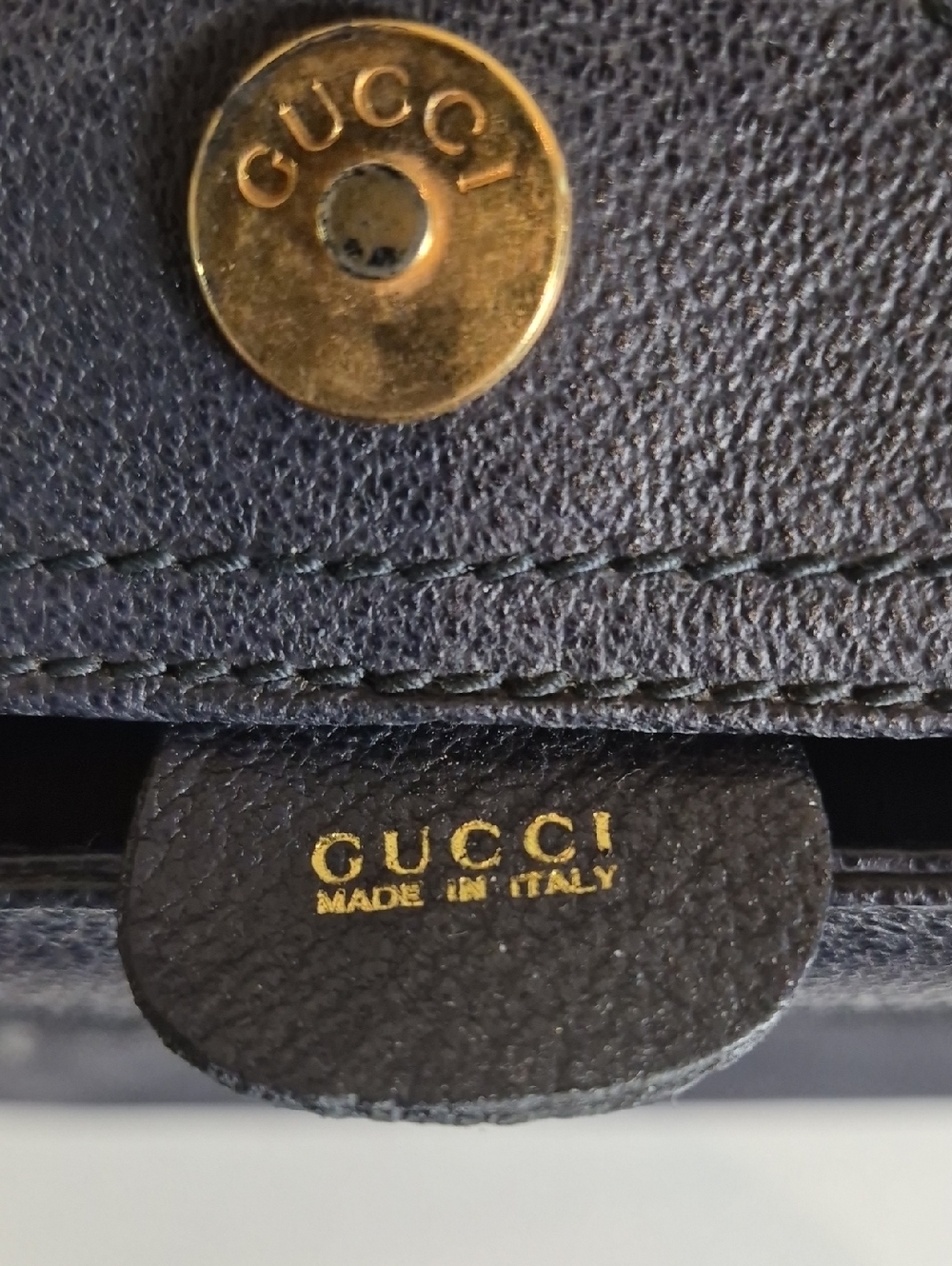 Vintage Gucci Diana (Sticky, Peeling, Dirty Inside) - Picture 11 of 15